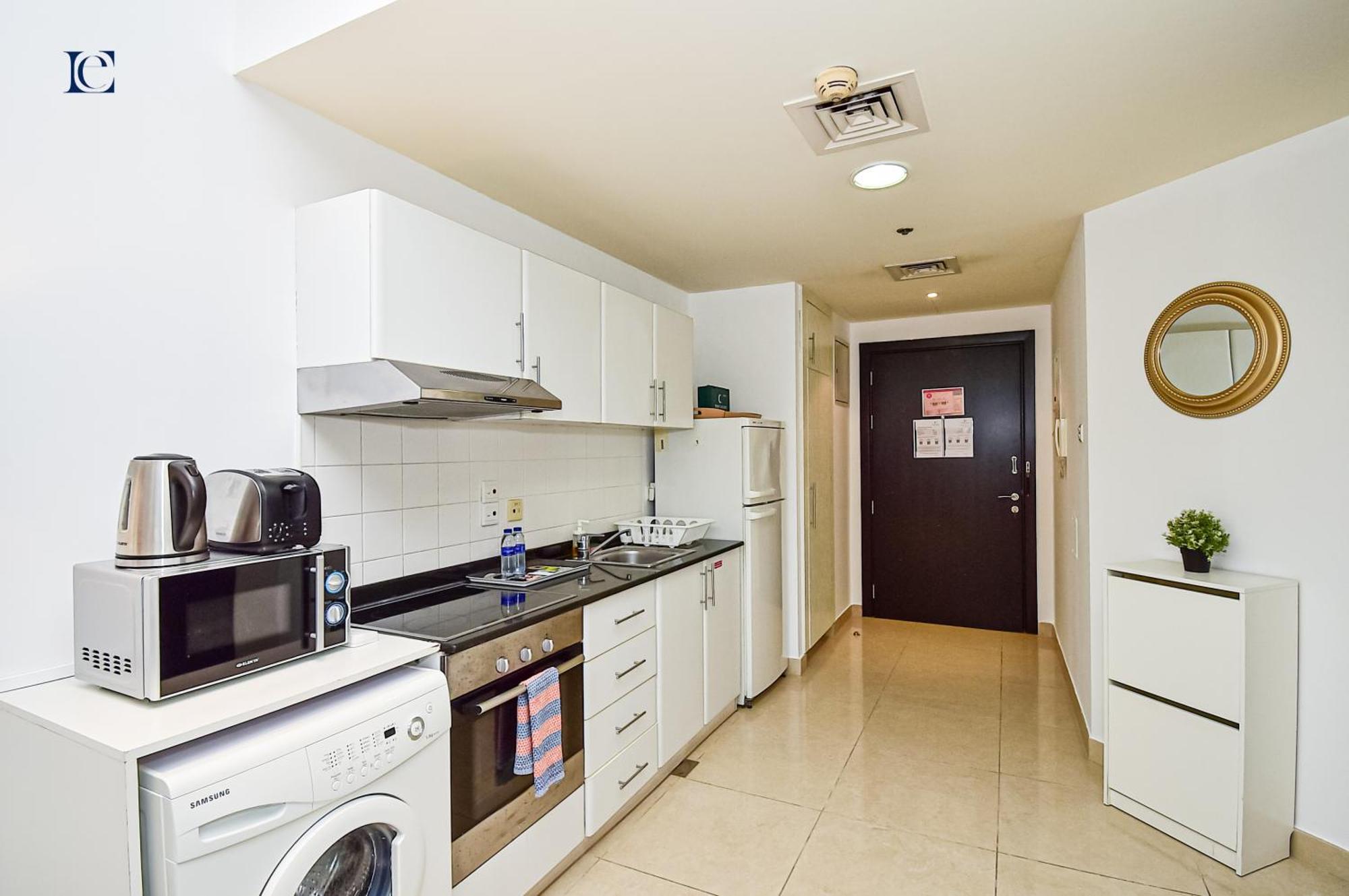 Luxury Escapes - Budget Studio With Balcony, Yacht Bay Marina Dubai Exterior photo